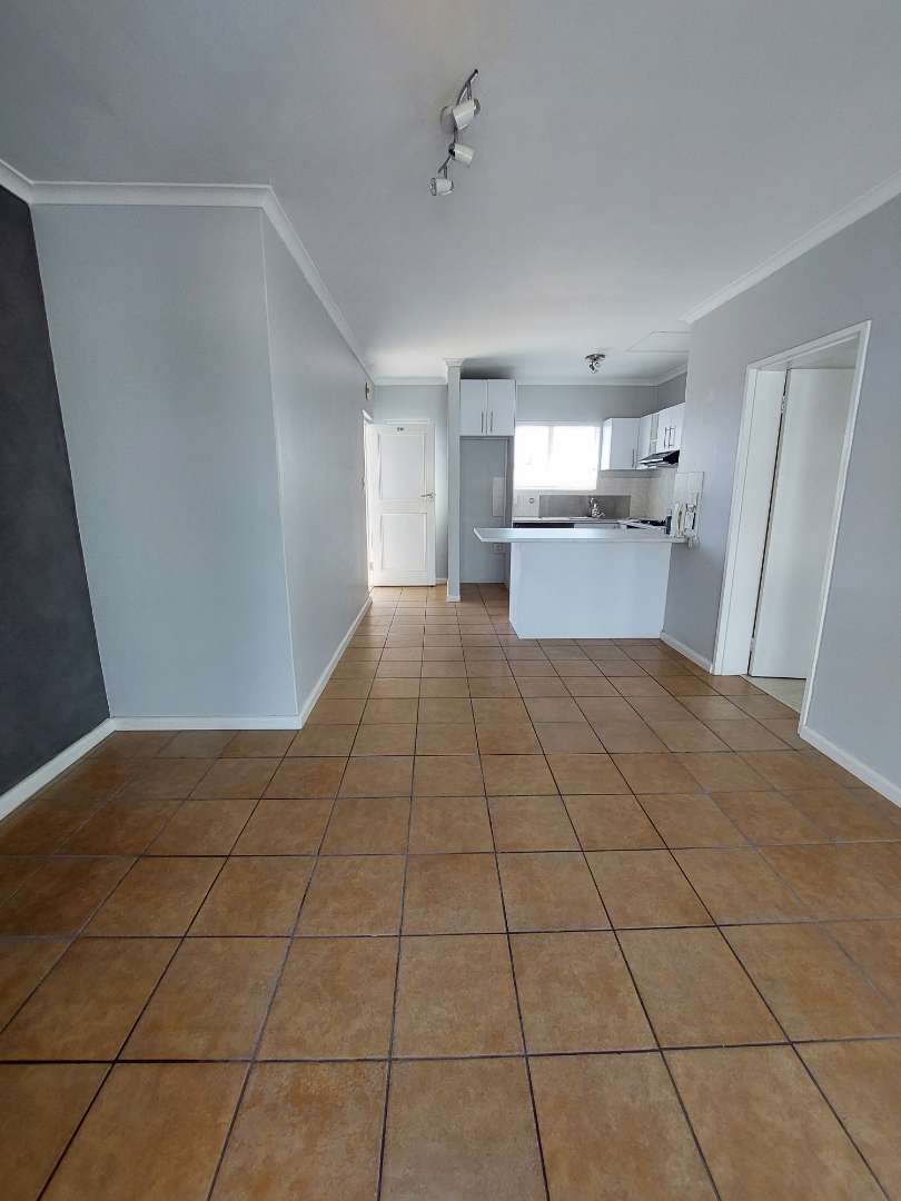 To Let 1 Bedroom Property for Rent in Big Bay Western Cape